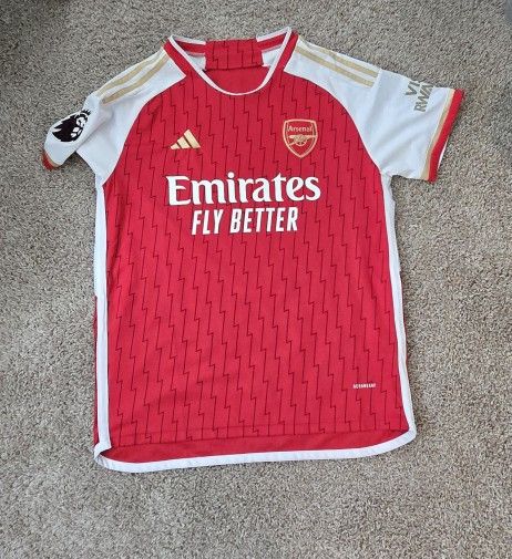Arsenal SAKA #7