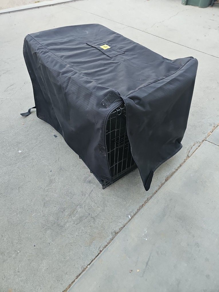 Dog Big Gate W Expensvie Covered  175  K 9  Thick Cover 