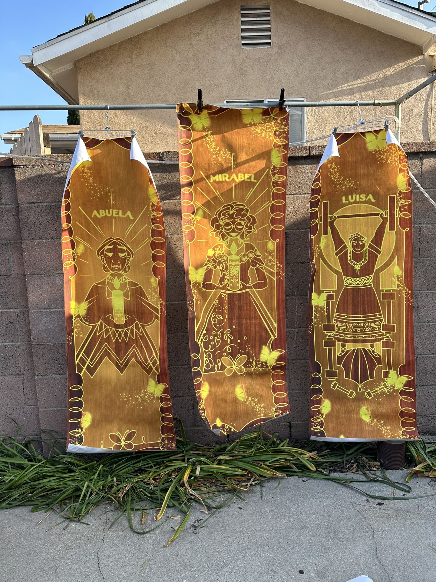 Encanto Banners
