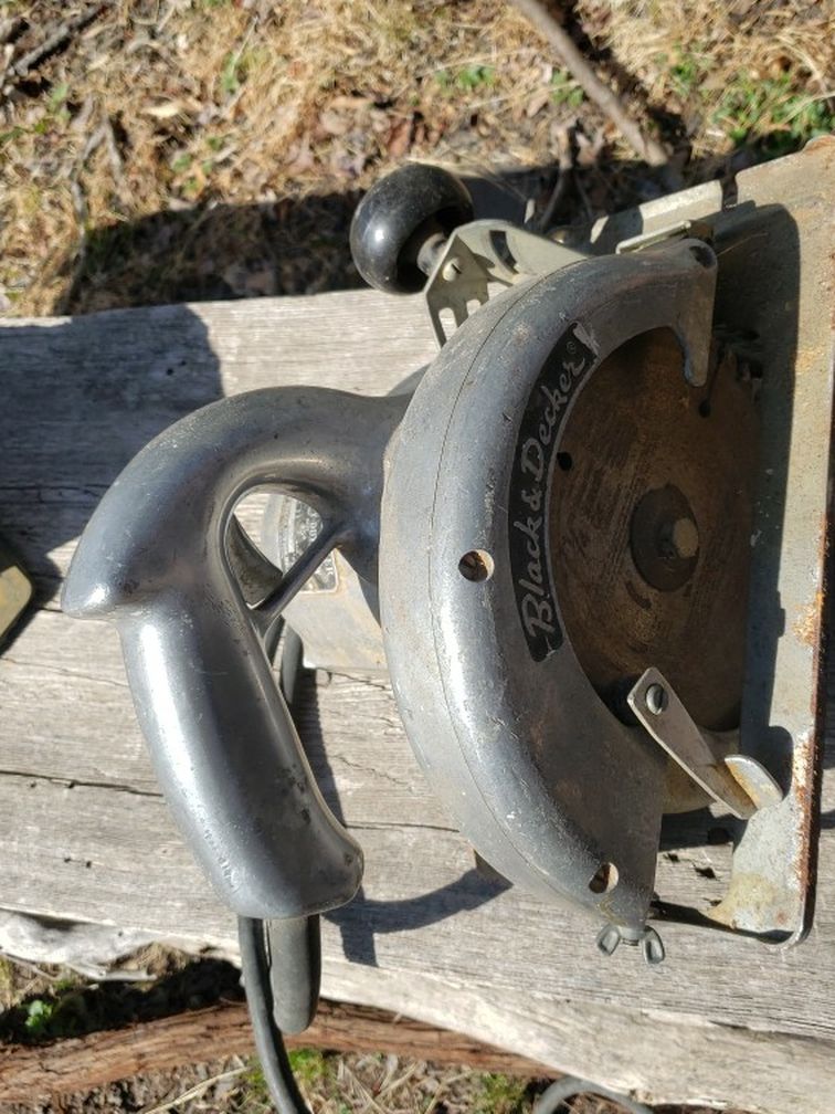 Old Fashioned Saw