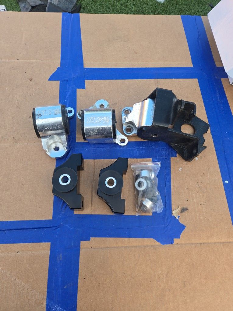 96-00 HONDA CIVIC EK ENGINE MOUNTS