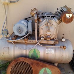 Air Compressor 