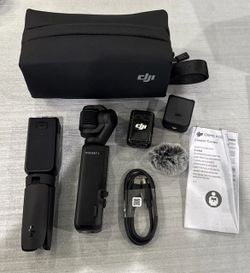 DJI Osmo Pocket 3 Creator Combo