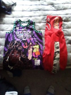 Red "ABathingApe"hooodie and Purple headgear classics Martin jersery