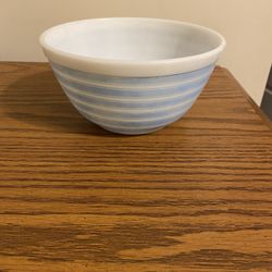 Rare Vintage Pyrex Blue Striped 1 1/2 Qt Mixing Bowl 