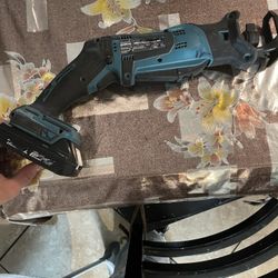 Makita Saw Saw 