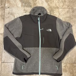 The North Face Jacket Womens  Gray Polartec Denali Fleece Softshell Size Medium 