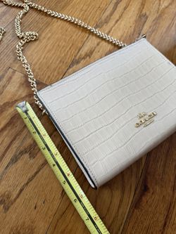 Small Woman’s Coach Purse Great Condition