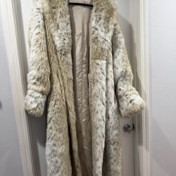 $50 OBO faux fur coat Medium 