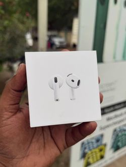 AirPods 4 without noise cancellation