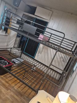 Full over queen bunk.. very sturdy..