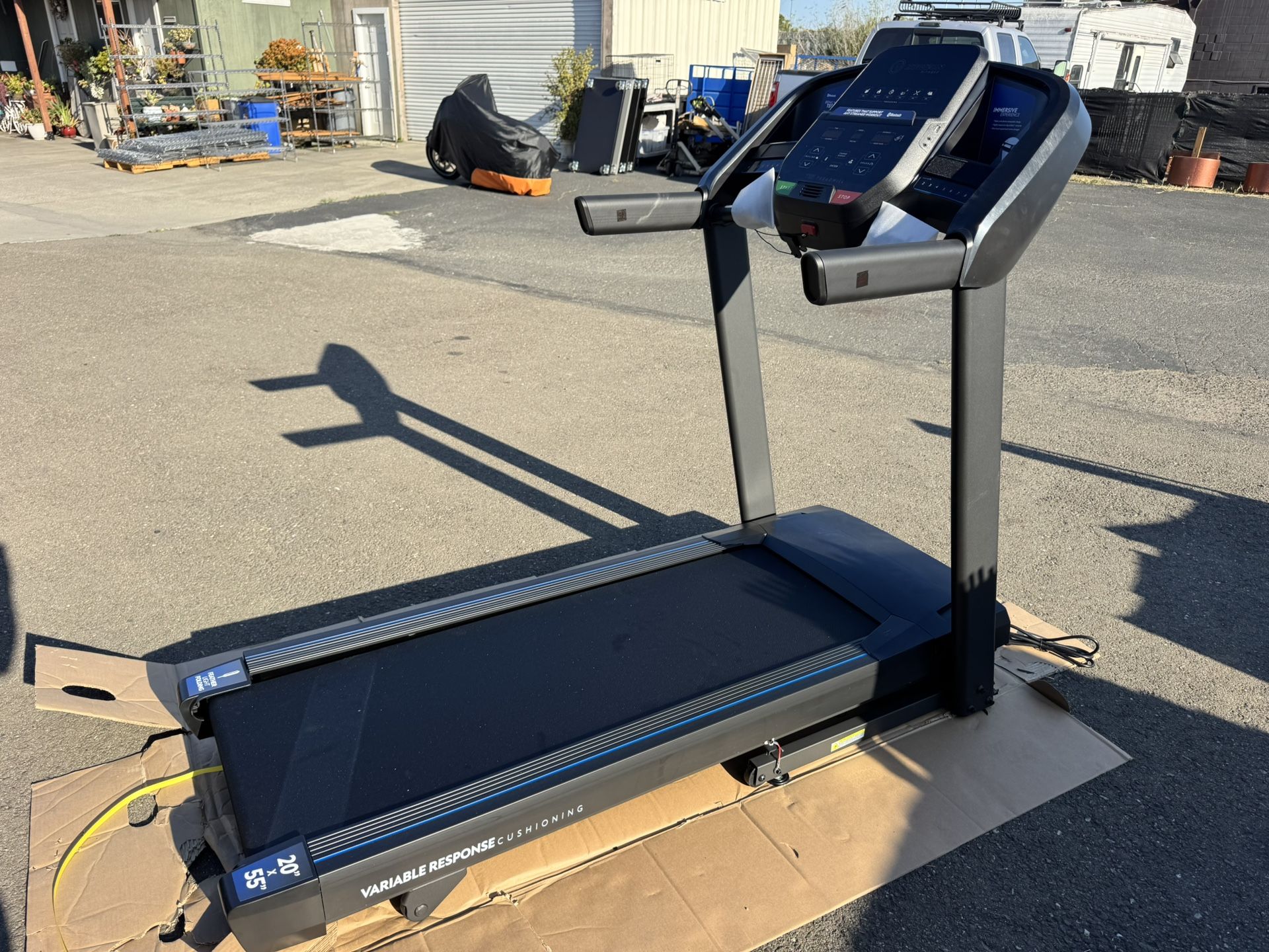 Brand New Horizon Fitness T101 Foldable Treadmill Black