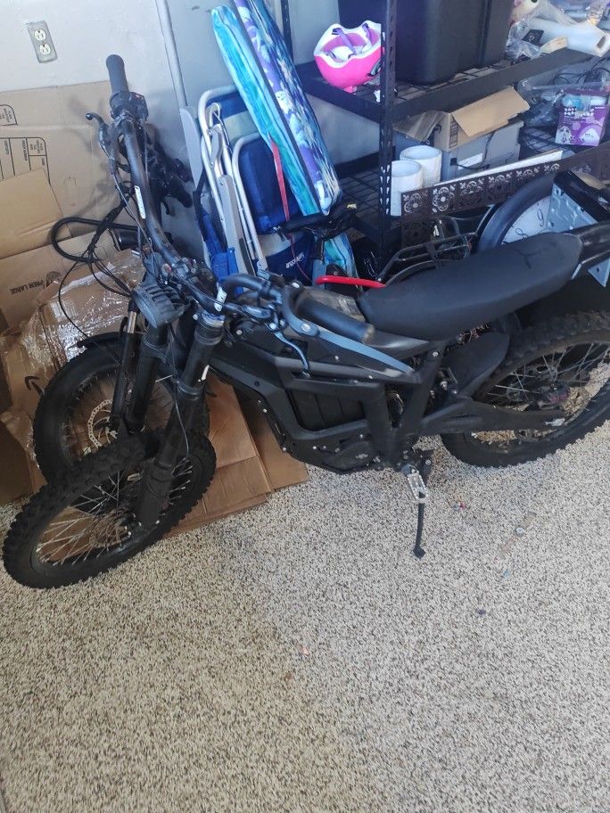 Talaria Sting Mx 4 Electric Dirt Bike – 6000W Motor • 45+ MPH • 60V Battery • Off-Road Beast