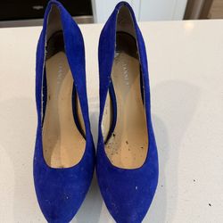 Gianni Bini Royal Blue Suede Platform Heels