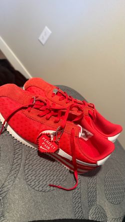 Nike Cortez valentines size 5.5 Y