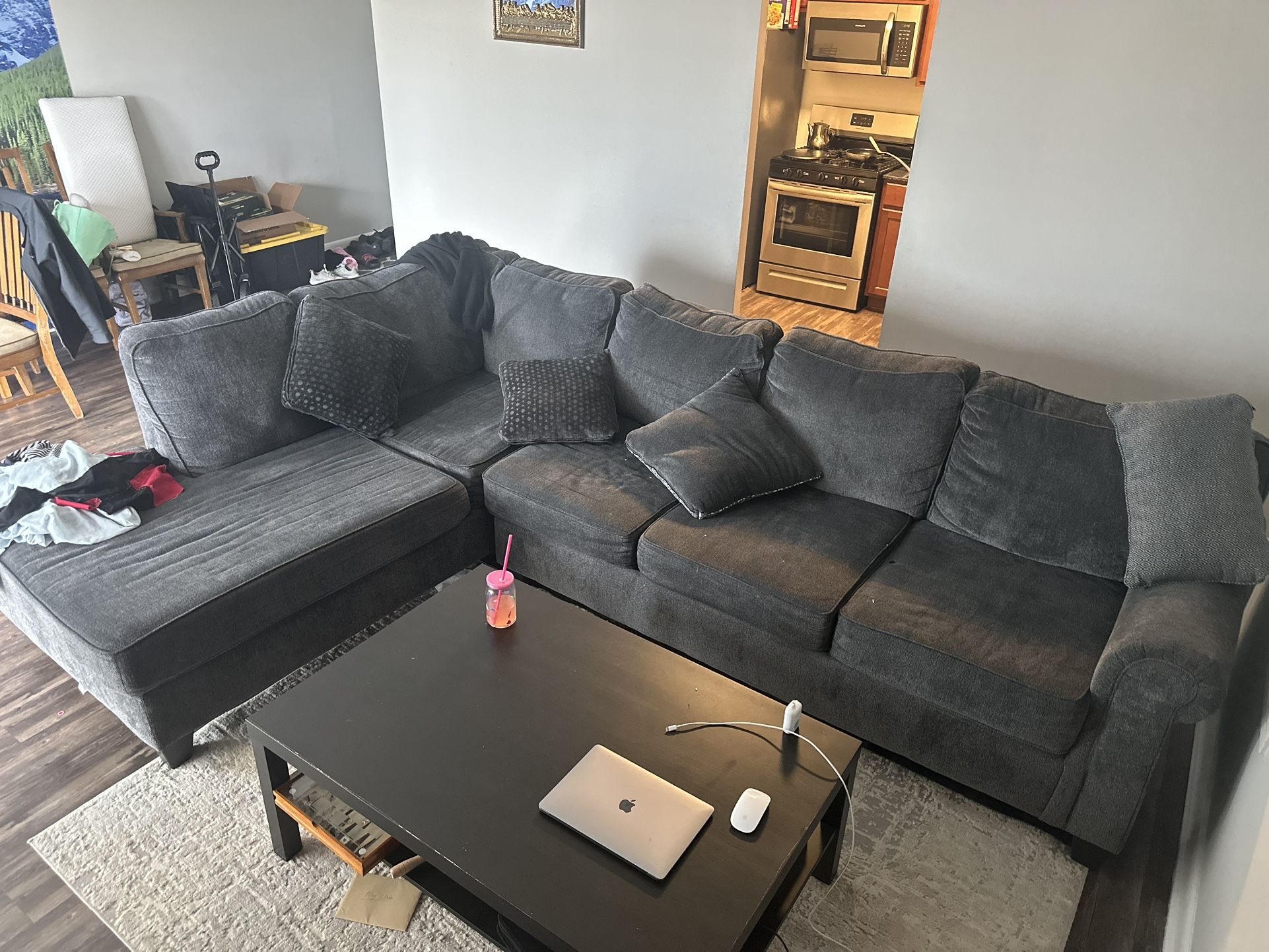 Sectional Sofa . Need Gone Today!