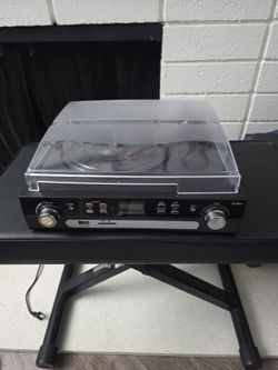Turntable Record Player with MP3 and Radio