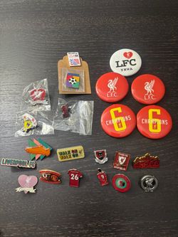 Liverpool FC pins and badges
