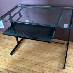 Free Glass Top Computer Desk Black Frame .