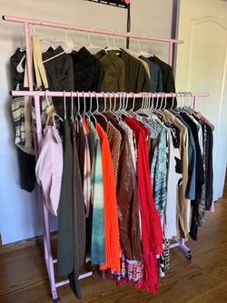 $1 WOMENS CLOTHING SALE