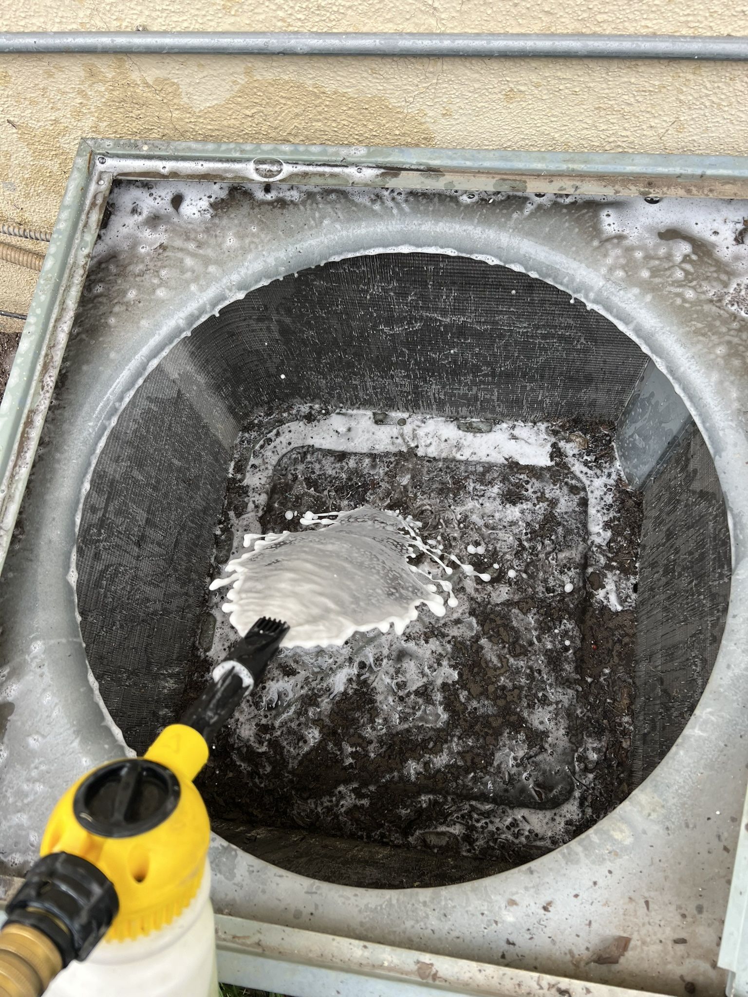 AFFORDABLE HVAC MAINTENANCE/ SERVICE