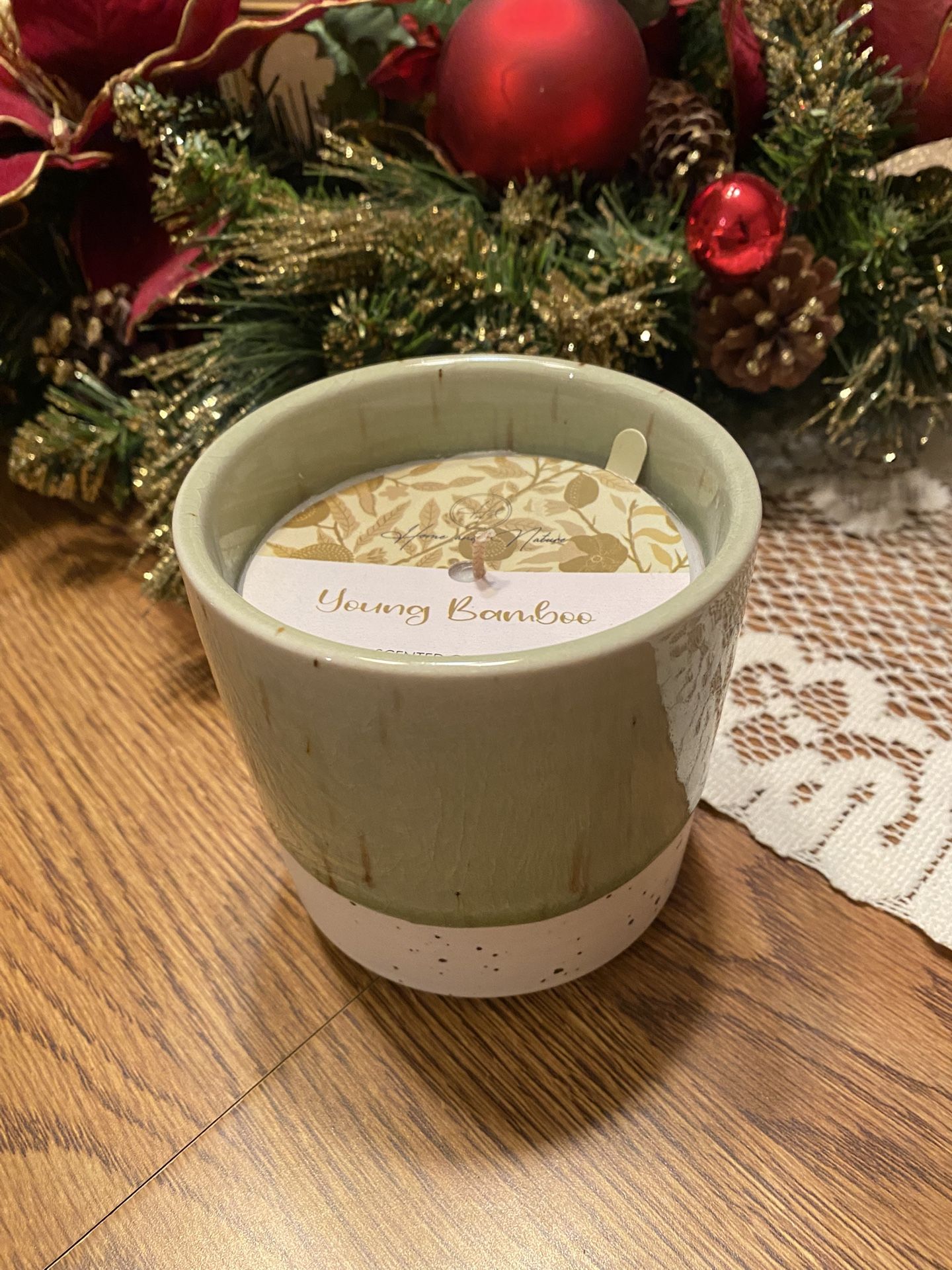 NEW Candle - Scent is Young Bamboo