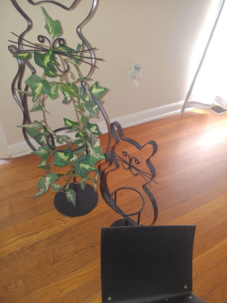Magazine Stand AND Cat Decor