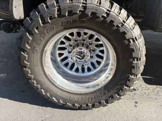 Dually Tires, LIKE NEW