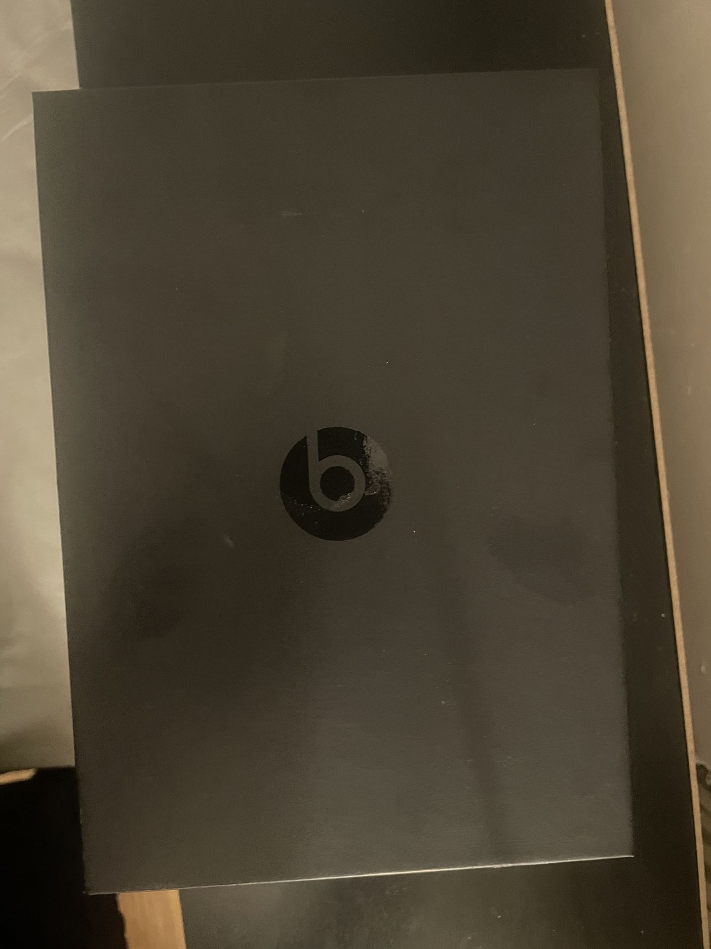 BRAND NEW BEATS STUDIO PRO