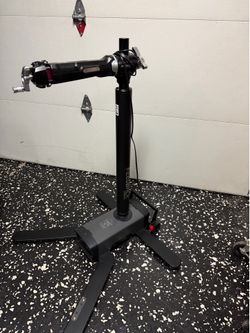 Feedback Sports Pro E Lift Bike Repair Stand