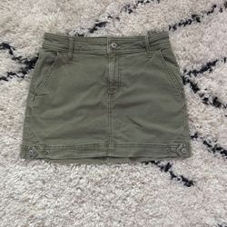 American Eagle mini skirt 