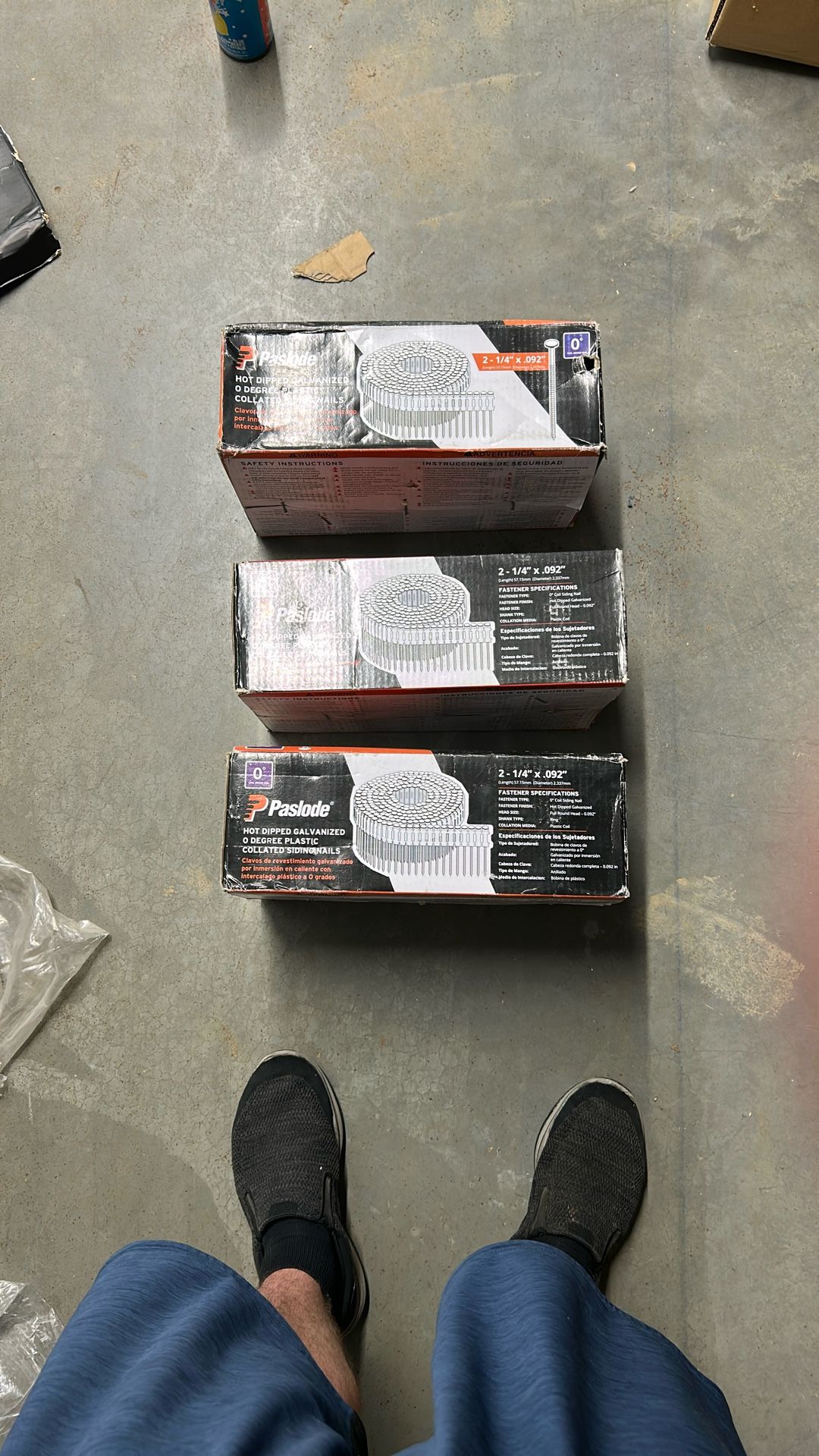 Paslode 2-1/4-in Hot-dipped galvanized Ring Shank Plastic Collated Siding Nails 3600 -Per Box