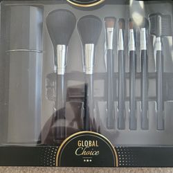 8-Piece Make Up Brush Set by Global Choice