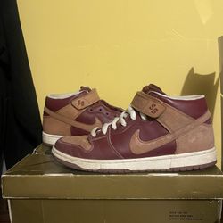 Nike Dunk Mid Pro Sb