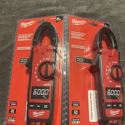 600A Clamp Meter