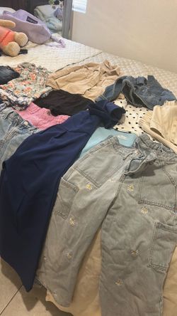 Girls clothes
