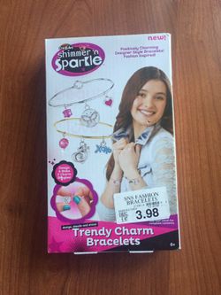 Shimmer N' Sparkle Charm Bracelet Set