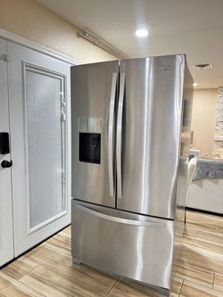 Whirlpool refrigerator