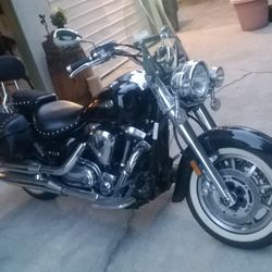 2005 YAMAHA 