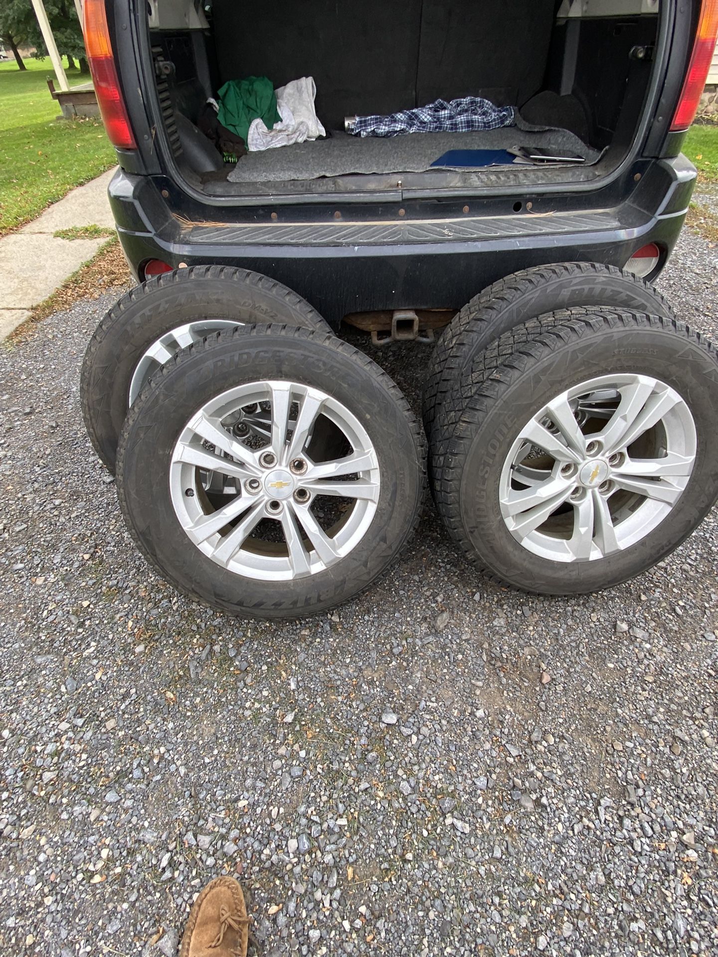 4  Blizzak Snow Tires