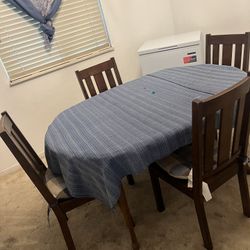 Kitchen Table Sets 4