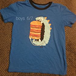 boys tee size 6/7