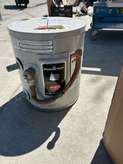 6 gallon Bradford white electric water heater