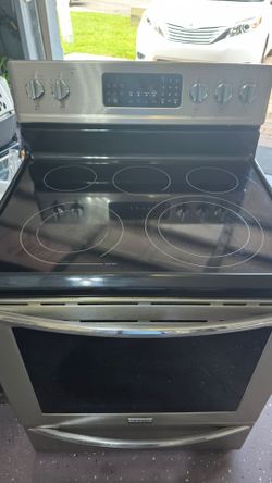 Frigidaire Stove