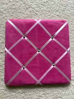 Pin board