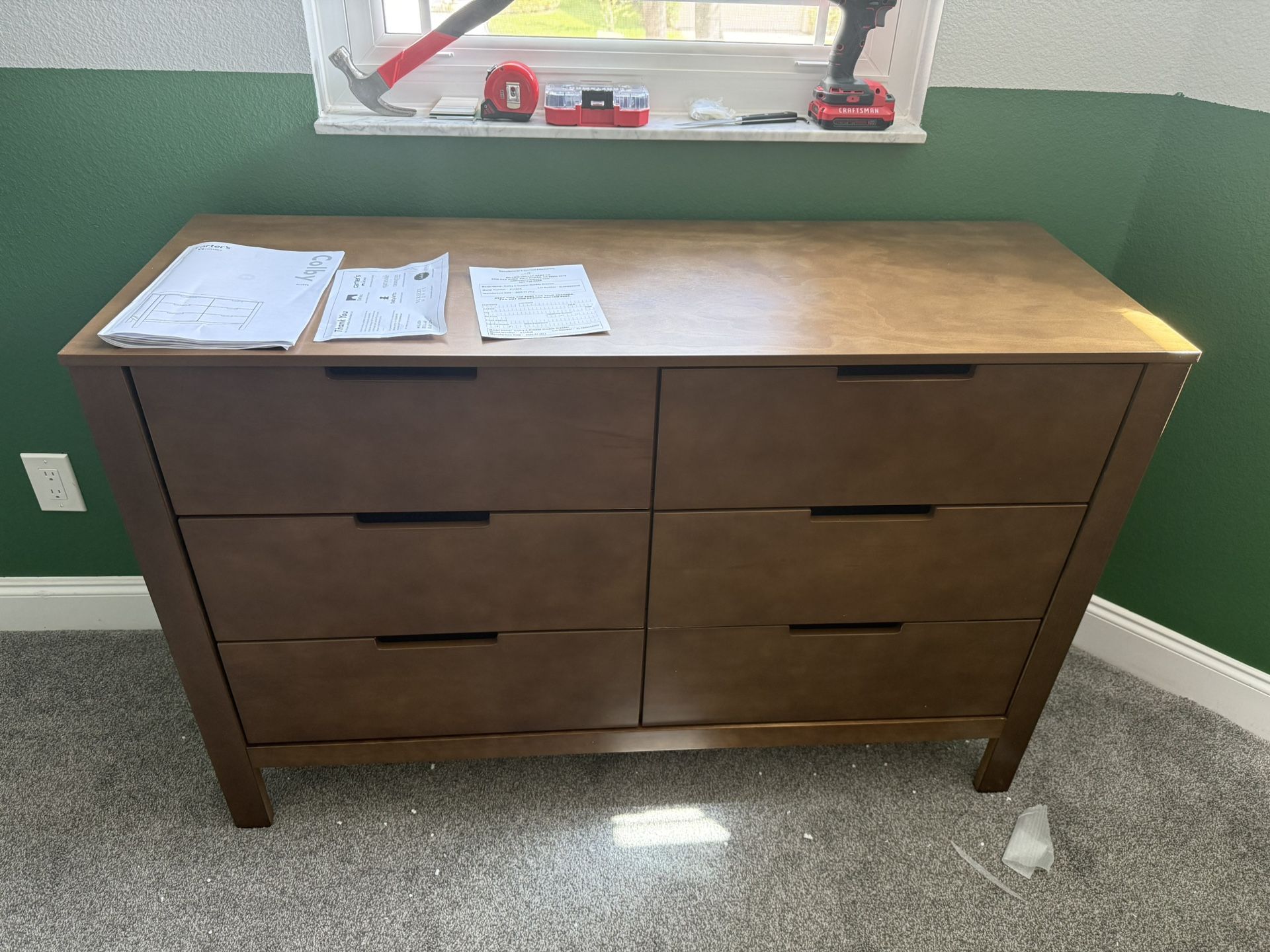 Carter's by DaVinci Colby 6-Drawer Dresser - Walnut (Brand New, Assembled & Discounted!)