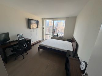 Full room moving sale