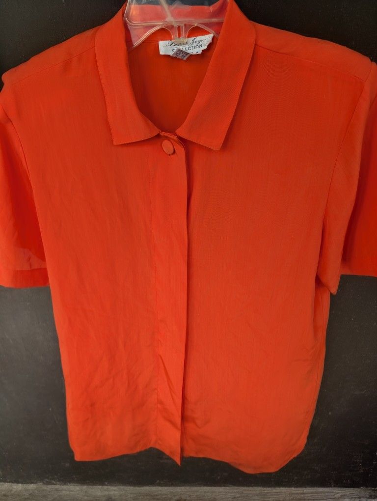 Womens Silky Laura & Jayme Size 8 Or Small. Bright Orange, Hidden Button Down Shirt Blouse Top