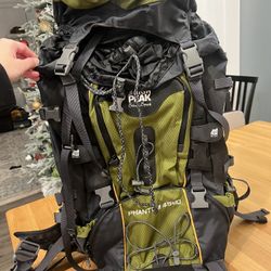 New High Peak Simex Sport Phantom hiking bag with metal bars.
