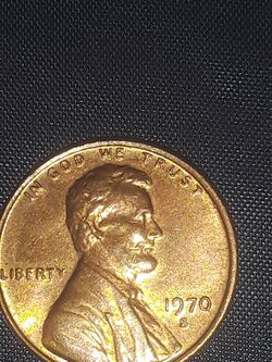 1970 s lincoln penny colectible almost uncirculated